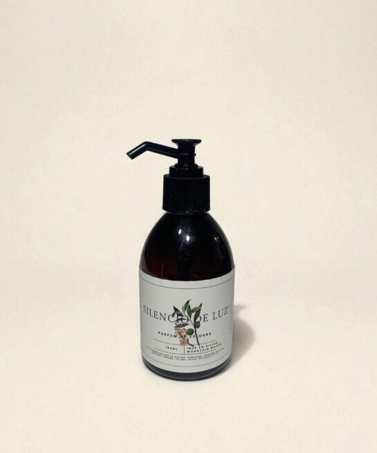 The Silence of Light Cream